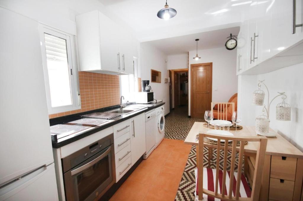 Rentalsevilla Evangelista Ii Appartement *